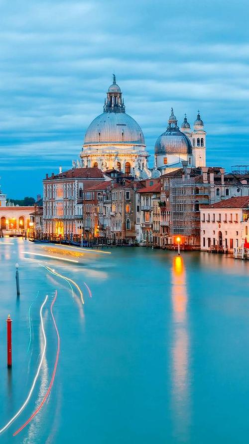威尼斯水上城市完整版_水上城市威尼斯是著名的旅游胜地