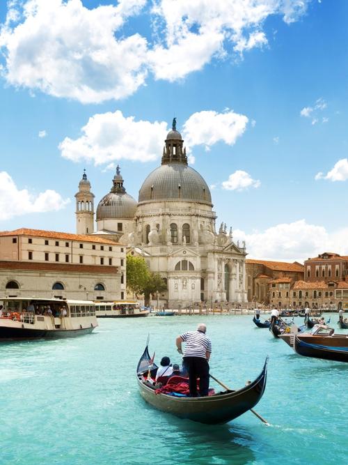 威尼斯小船的背景图_威尼斯小船的背景图片大全