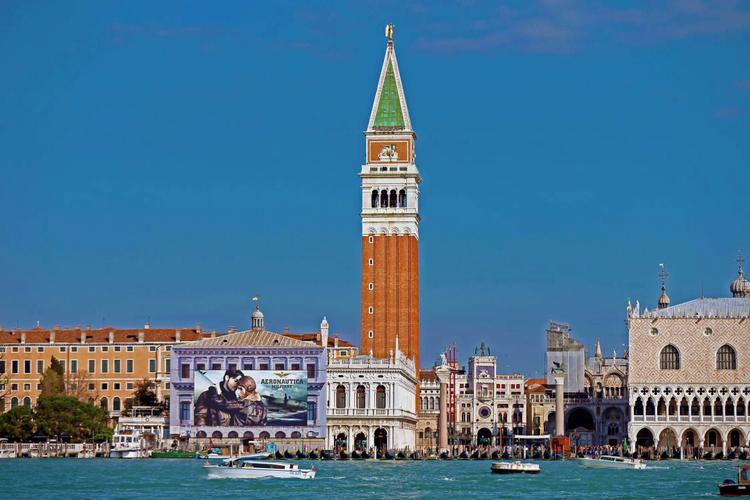 威尼斯为什么不建马路_威尼斯为什么建在水里